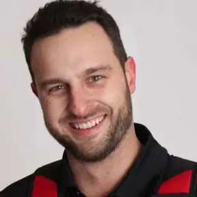 headshot of Andre Kazimierski, CEO of Improovy