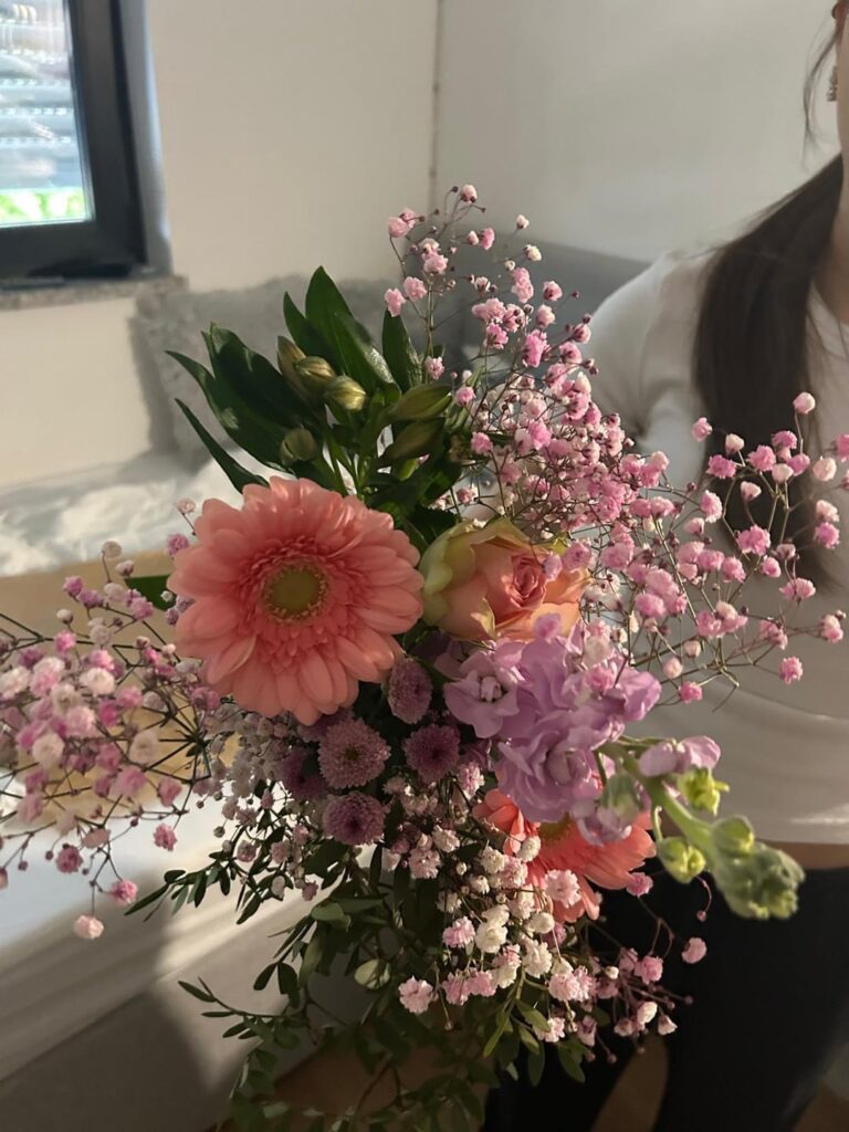 bouquet of flowers from my boyfriend 🤭