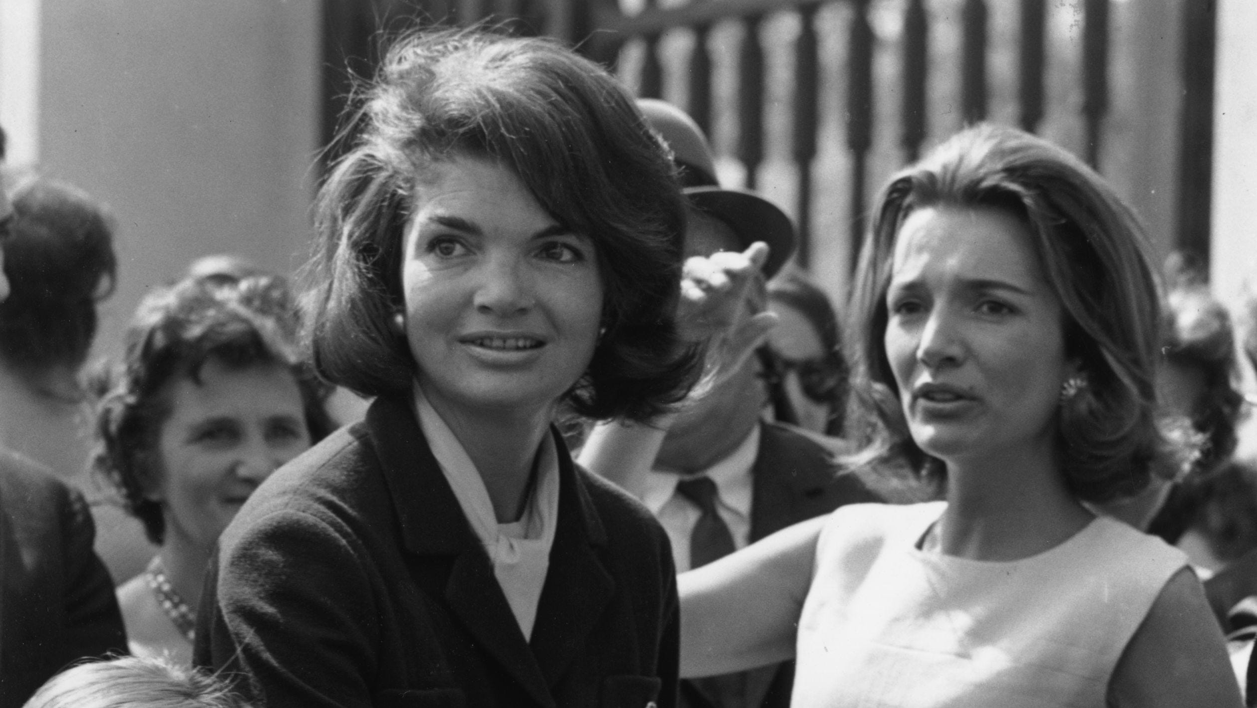 Trump Destroys the Jackie Kennedy Garden jacqueline kennedy garden