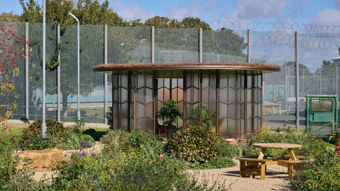 Hollaway Studio pavilion offers “moment of beauty” in women’s prison HMP Downview prison