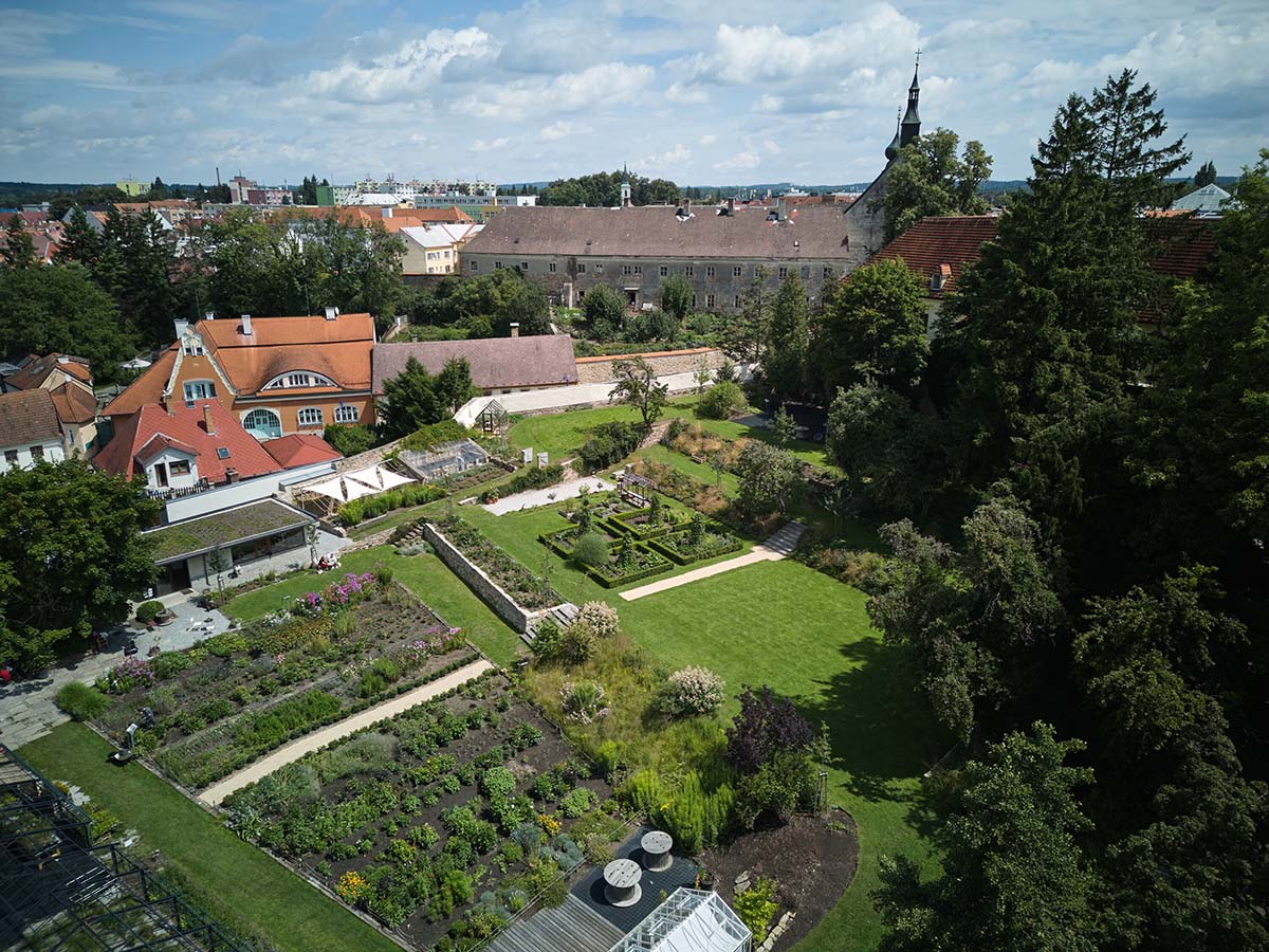 matěj šebek architekti transforms Kraffer Garden into a contemporary community space 