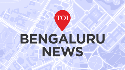 Oversupply leading to dumping of flowers by roadside outside Bengaluru