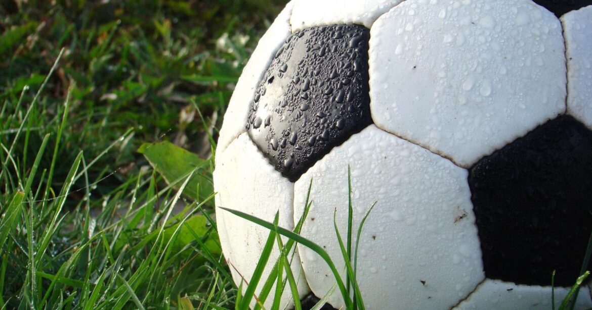 Welwyn Garden City beat Colney Heath 4-2 on penalties in cup