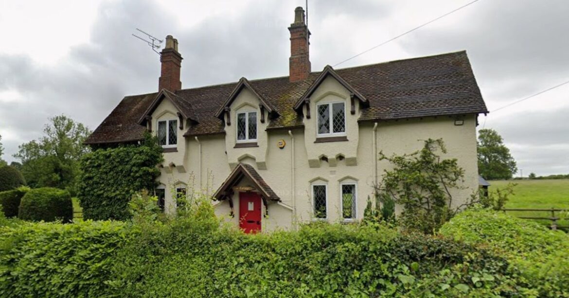 Government inspector to make ruling on villager’s garden extension Birmingham Live