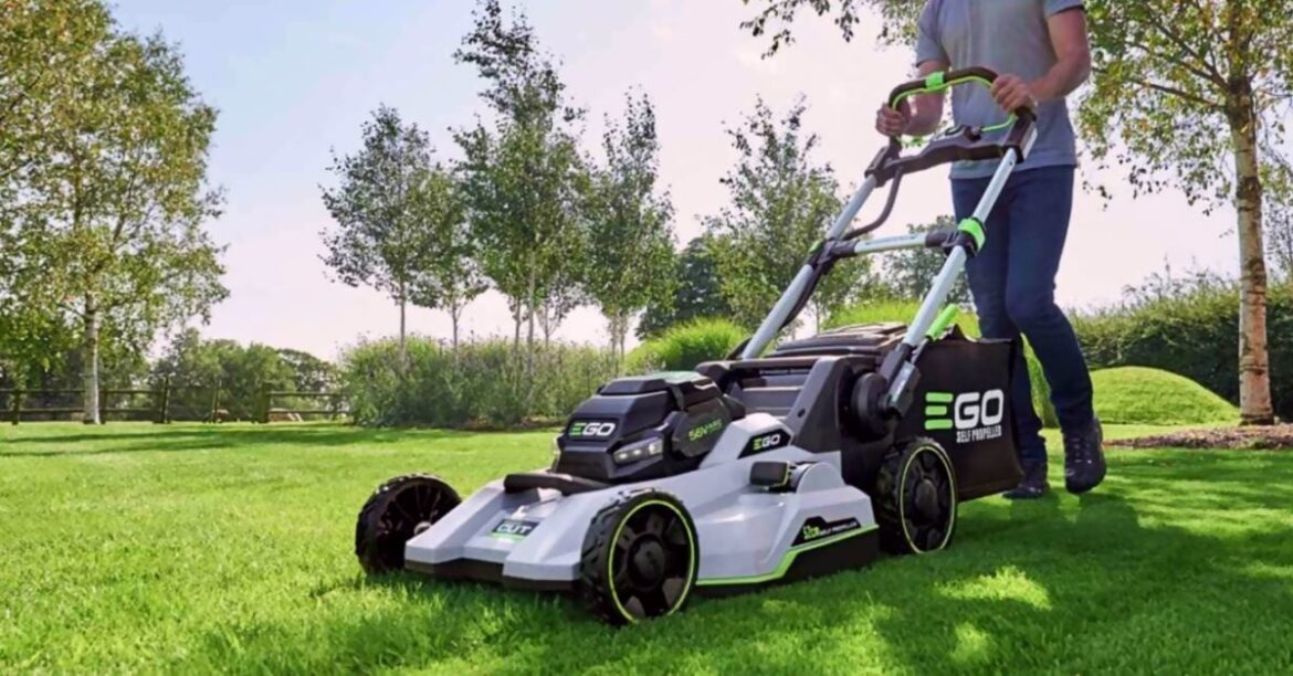 the highest-rated lawnmowers on Amazon are ELECTRIC