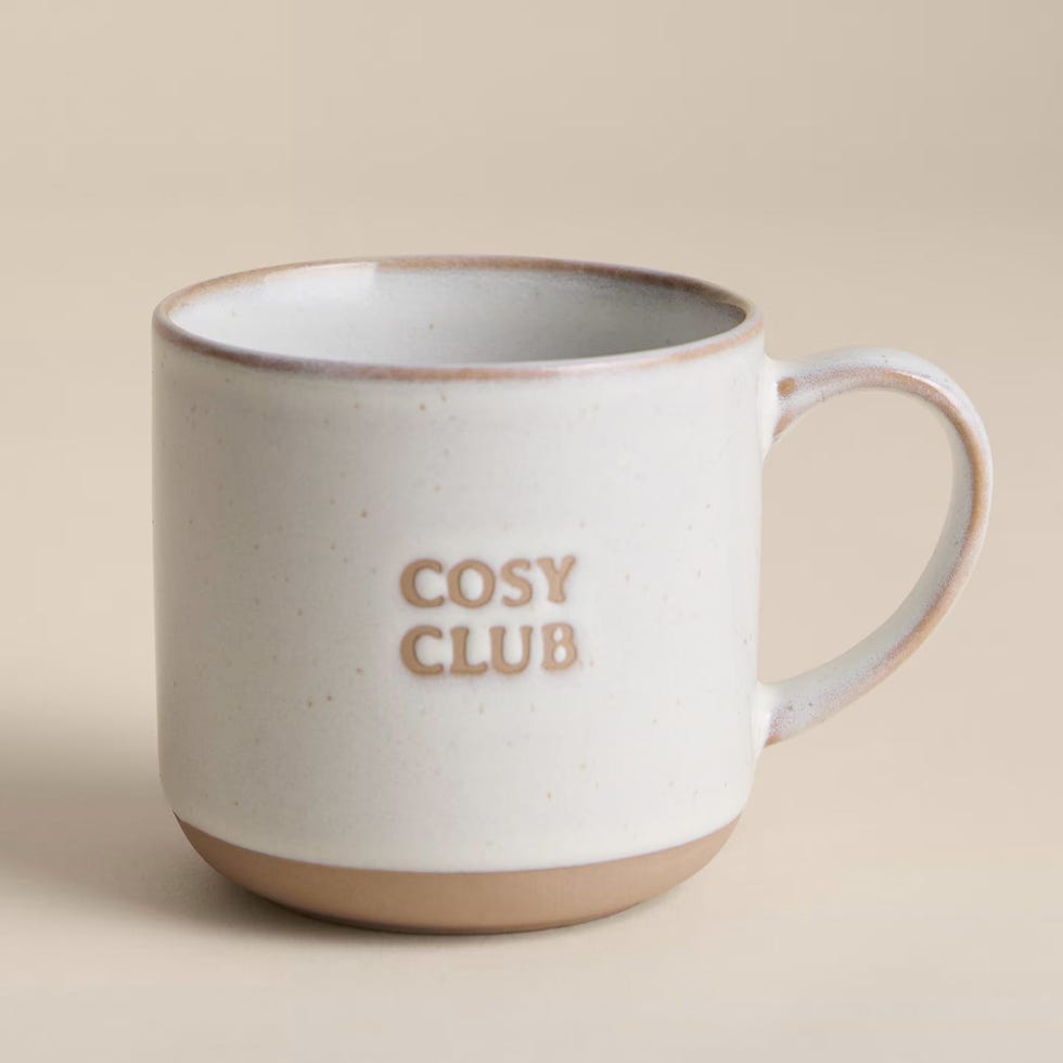 Cosy Club Slogan Mug