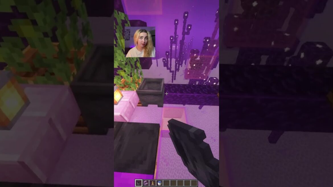 House for an Enderman😭🥺#minecraft