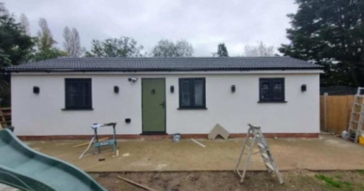 Stoke Poges homeowner ordered to tear down garden building Stoke Poges homeowner ordered to tear down garden building