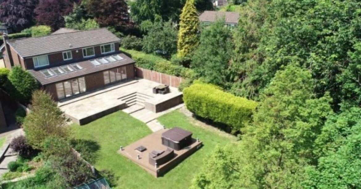 Edgworth family can keep their ‘safe’ garden for cancer son Edgworth family can keep their 'safe' garden for cancer son