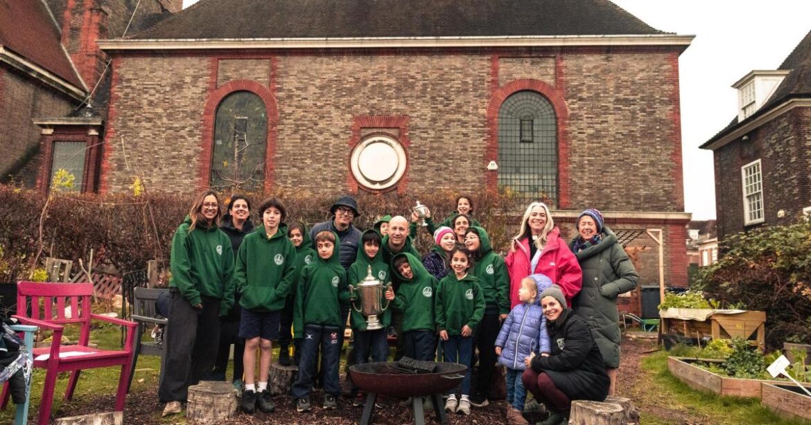 Hampstead Garden Suburb Kids' Gardening Club wins trophies