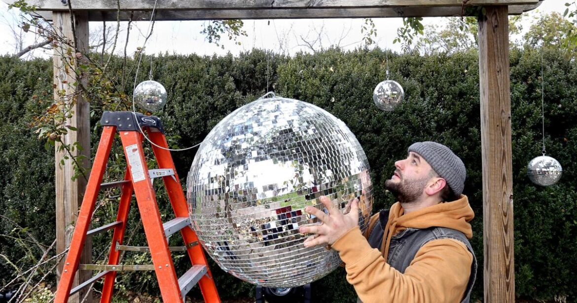 Look on the bright side at MSV’s Garden Lights | Winchester Star Look on the bright side at MSV's Garden Lights | Winchester Star