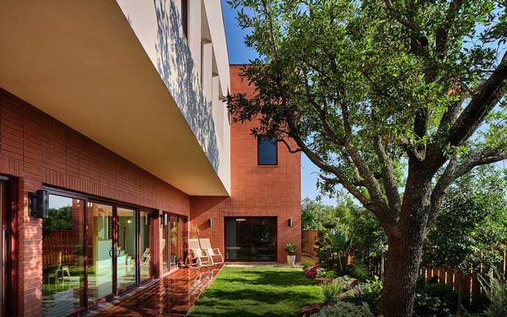 A backyard view of a Tapestry home in Frisco, Texas