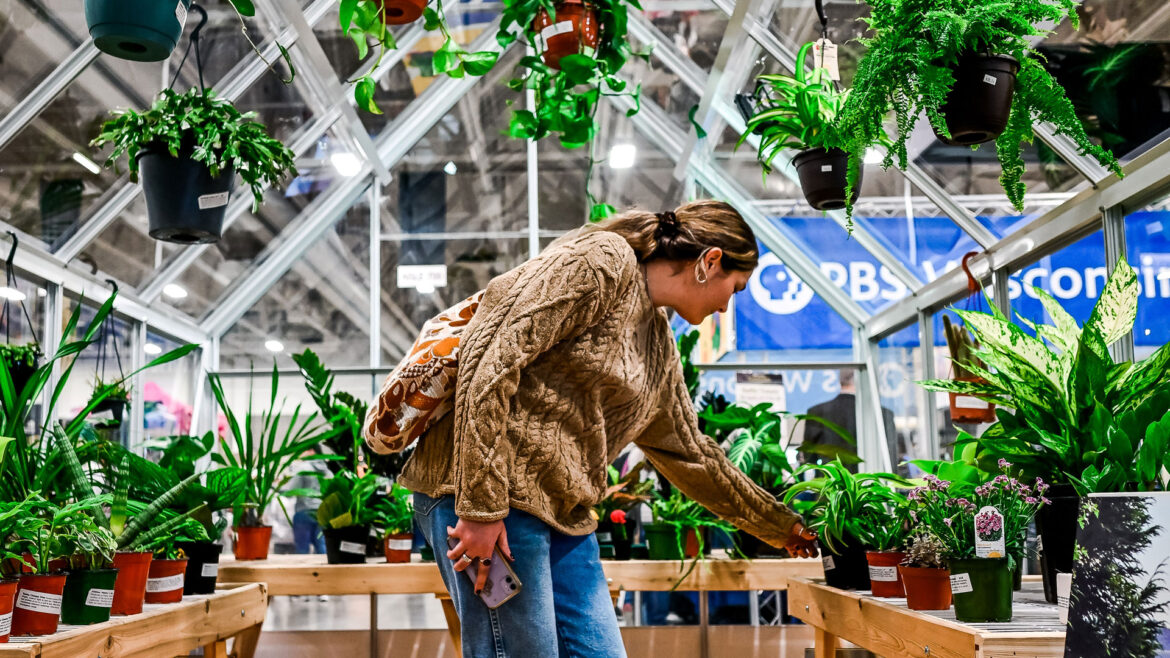Support PBS Wisconsin and anticipate the gardening season at the 2026 Garden & Green Living Expo Support PBS Wisconsin and anticipate the gardening season at the 2026 Garden & Green Living Expo