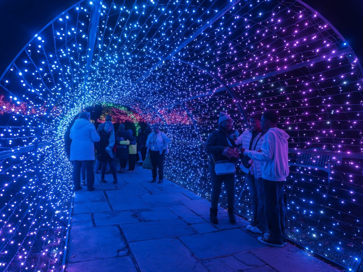 Annual Garden of Lights & Thanksgiving Parade Return This Weekend