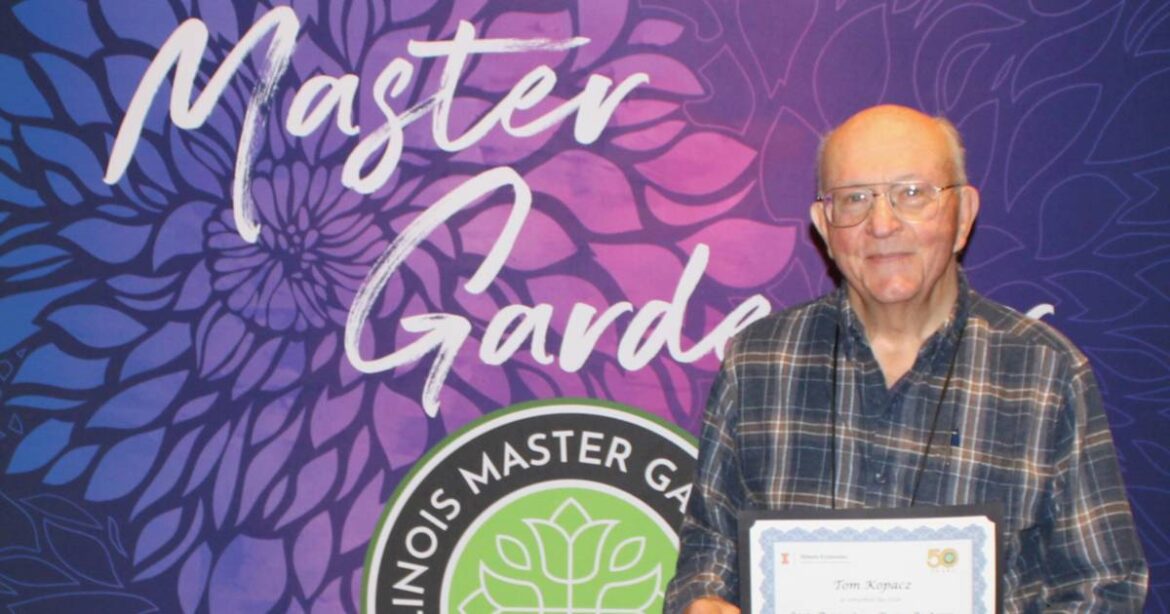 Kendall County volunteer earns high honors at Illinois’ 50th anniversary master gardener conference – Shaw Local