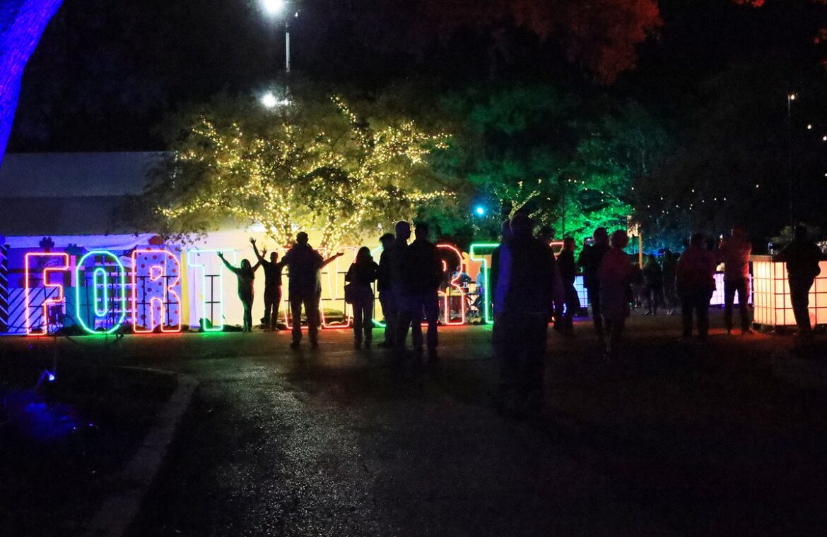 Christmas in the Garden Fort Worth Botanic Garden 2025