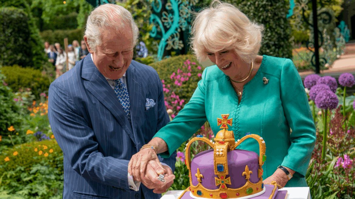 Former Royal Gardener Shares the Ingenious “Registry” System the Palace Created for People Who Want to Buy The King a Birthday Gift The King and Queen cutting a crown shaped cake