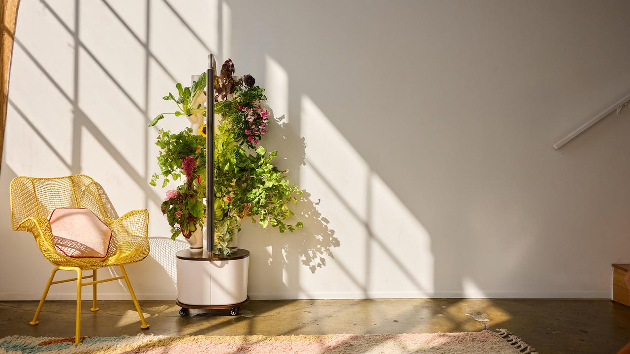 Gardyn Studio 2 Smart Garden