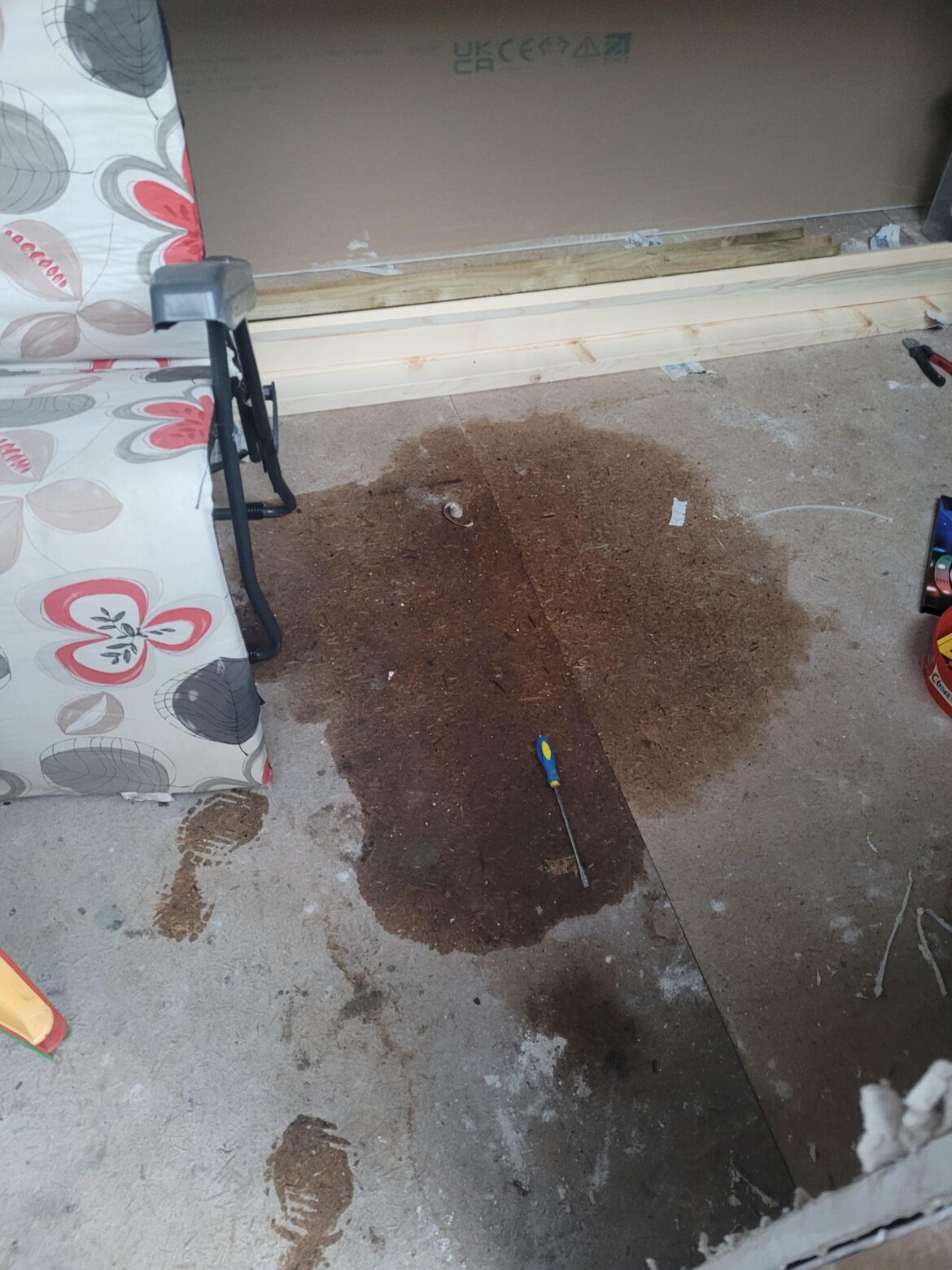 Damp shed