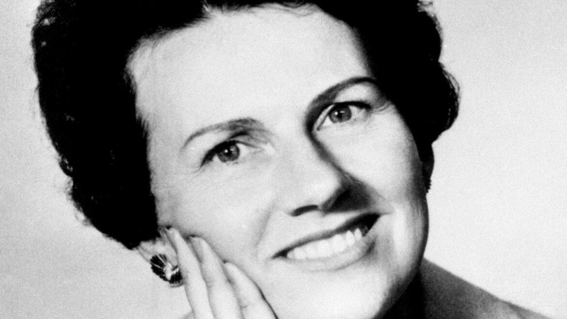 Children of murder victim Muriel McKay lose bid to scan garden where remains are thought to be buried | UK News Children of murder victim Muriel McKay lose bid to scan garden where remains are thought to be buried | UK News