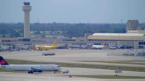 Palm Beach Gardens lawmaker proposes renaming airport after Donald Trump Palm Beach Gardens lawmaker proposes renaming airport after Donald Trump