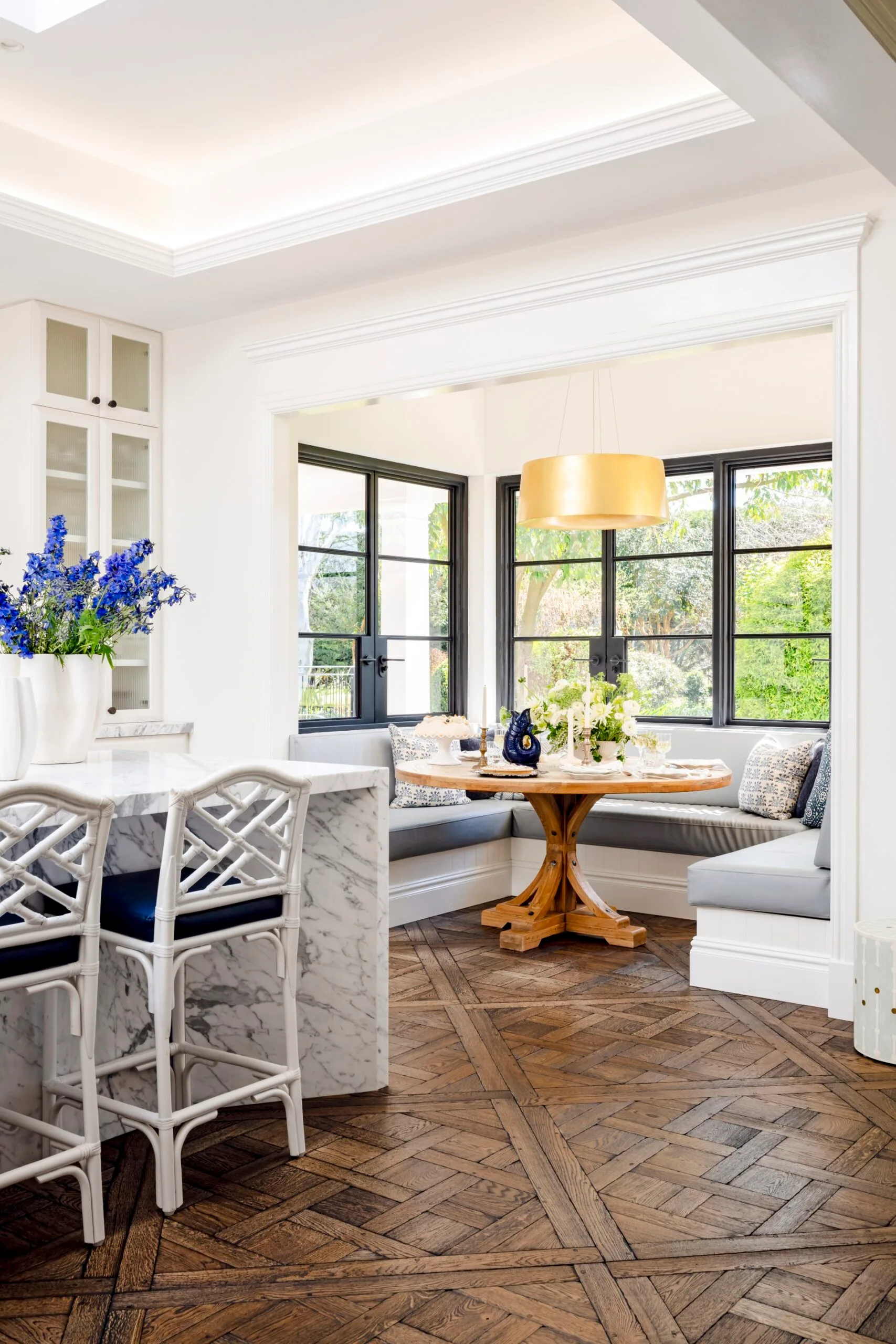 A breakfast nook with banquette seating