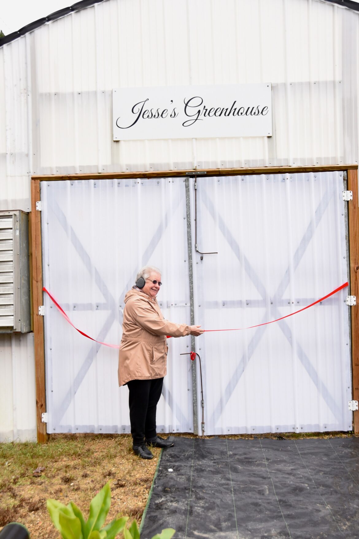 Jesse’s Greenhouse opens possibilities for Master Gardeners