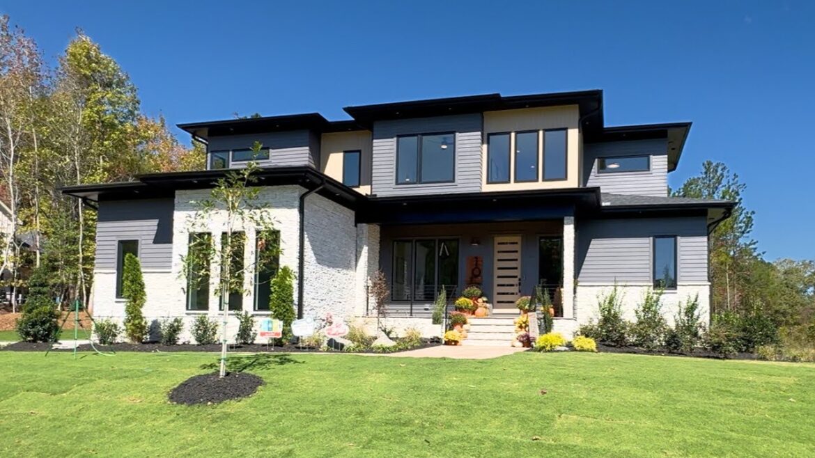 $1.25M Modern Luxury Home Complete w/ Indoor Garden and Secret Pantry