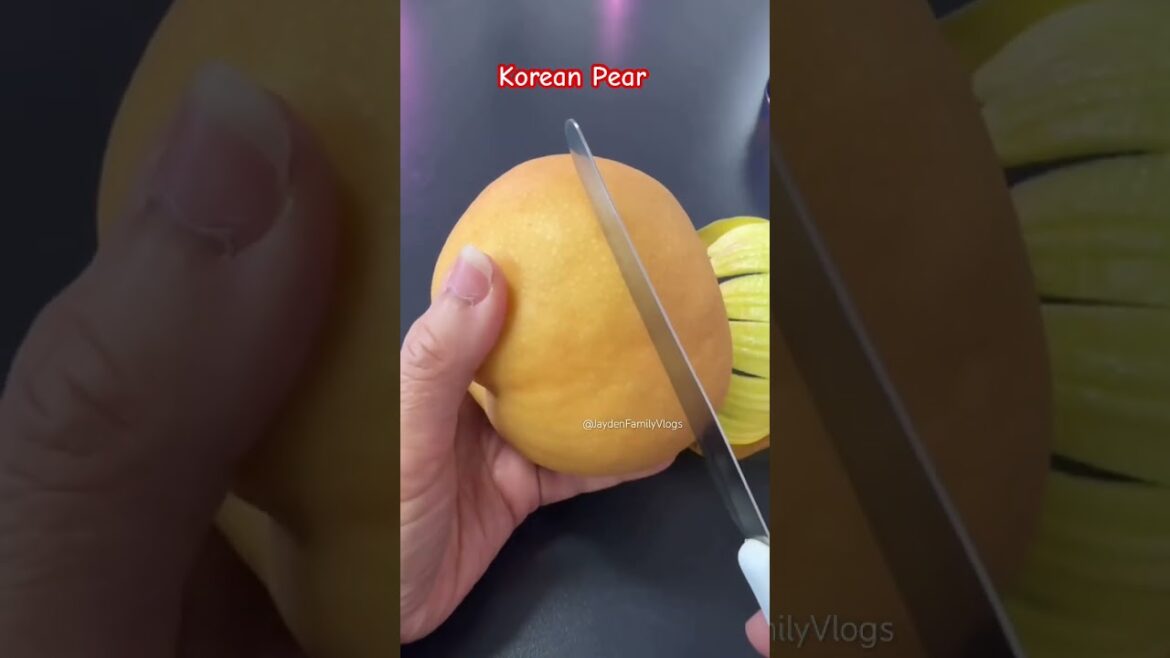 Fruit cutting Korean Pear 😱 #shorts #satisfying