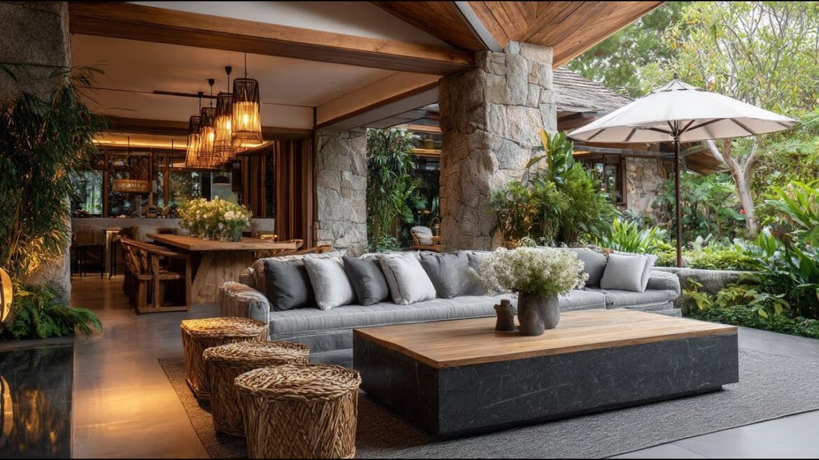 Elegant Indoor–Outdoor Luxury Living – Nature Inspired Backyard Garden Design