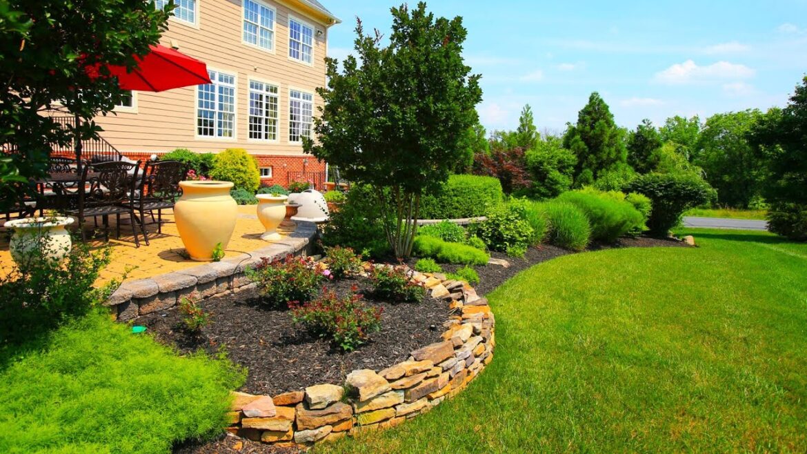 STONE EDGING FOR LANDSCAPING DESIGN IDEAS | BACKYARD GARDEN LANDSCAPE WITH NATURAL ROCK EDGE BORDERS STONE EDGING FOR LANDSCAPING DESIGN IDEAS | BACKYARD GARDEN LANDSCAPE WITH NATURAL ROCK EDGE BORDERS