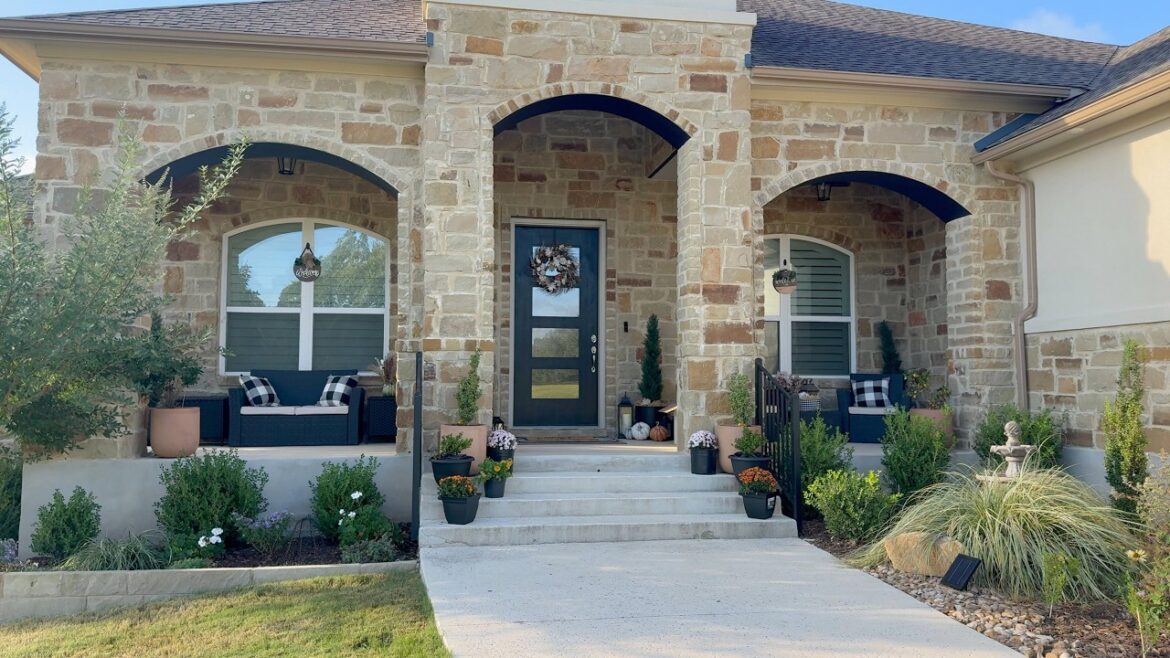 Fall Front Yard Garden Tour 🍁