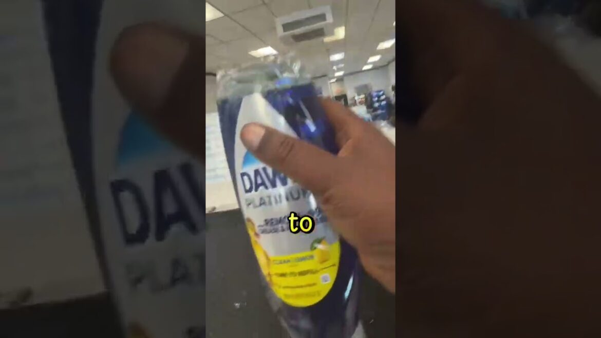 Using Dawn to wash clothes today 😉. #youtubeshorts #washing #cleaningtips #subscribers