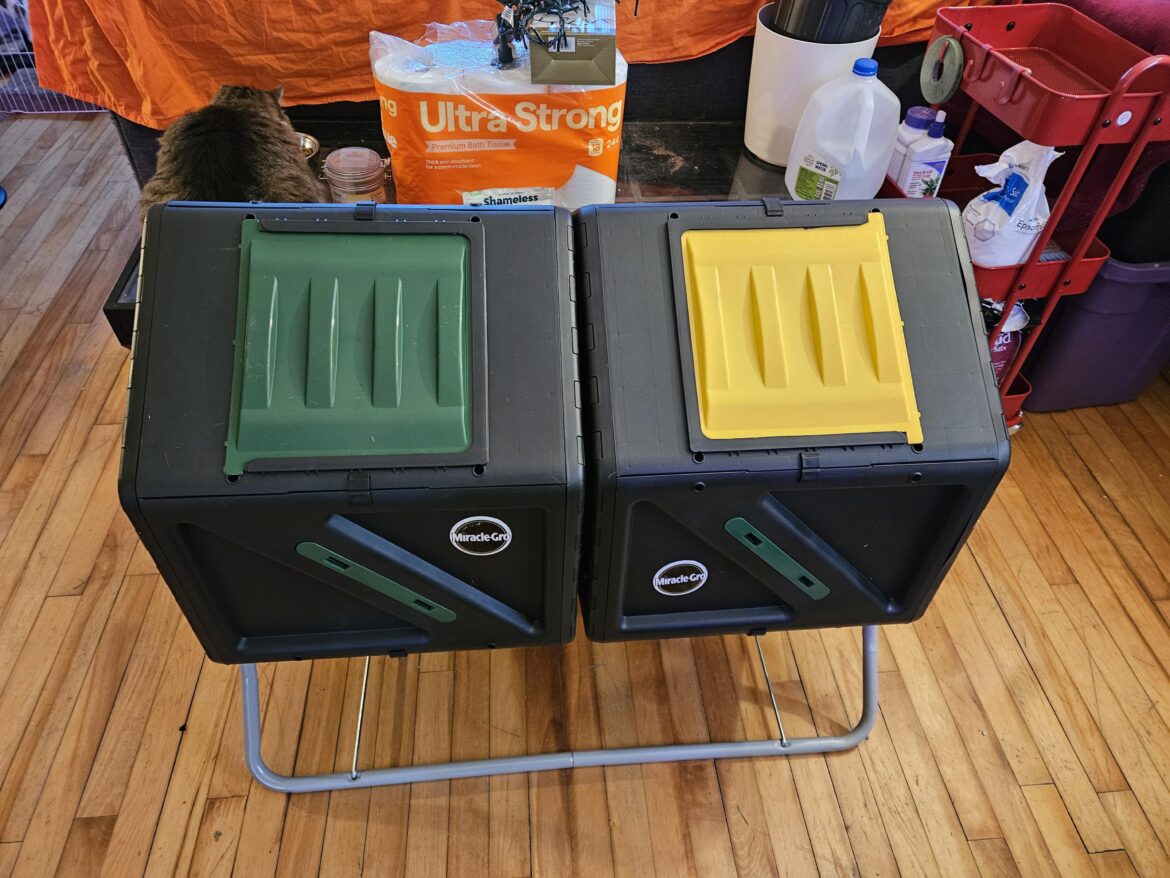 I got this bad boy for christmas and im a beginner in composting!