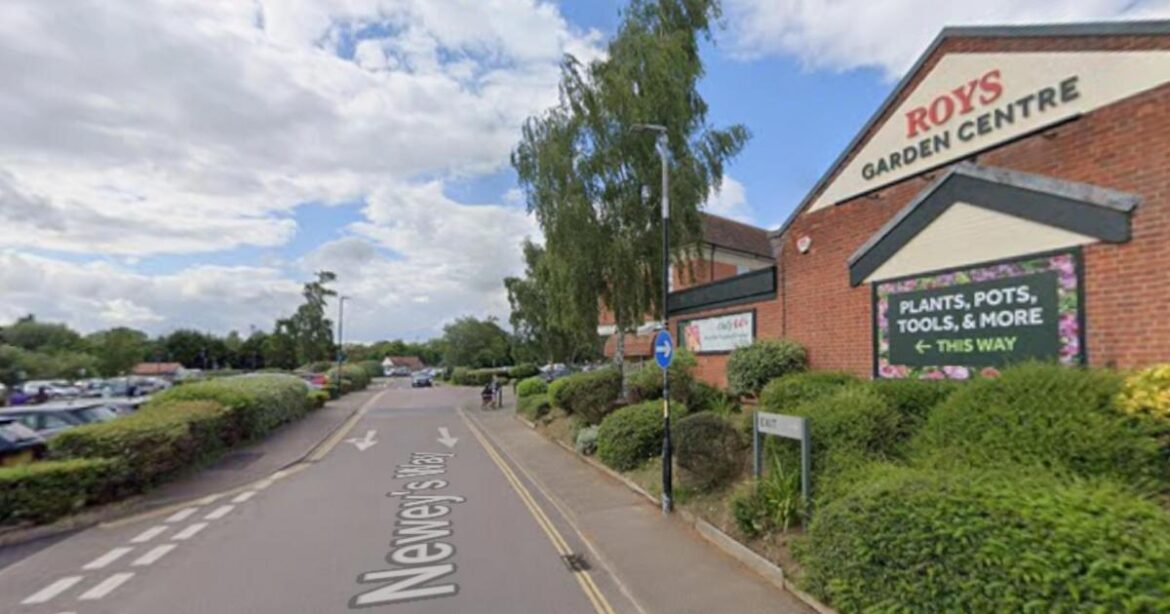 Roys Garden Centre in Hoveton opening Santa's Grotto for dogs