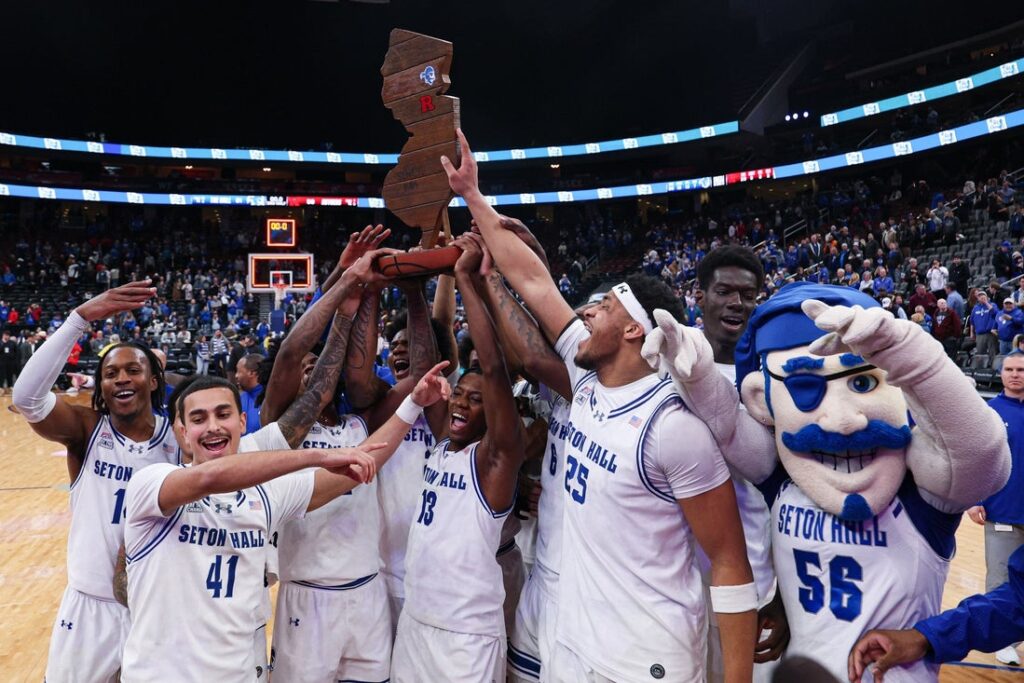 Seton Hall routs Rutgers to claim Garden State Hardwood Classic win – Field Level Media – Professional sports content solutions seton hall rutgers
