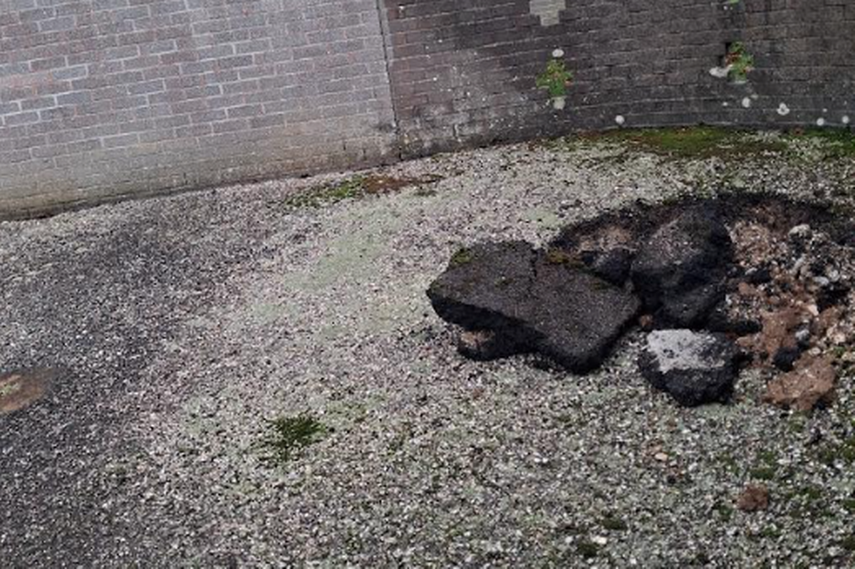 The depression was quickly cordoned off when it appeared at the St Austell property