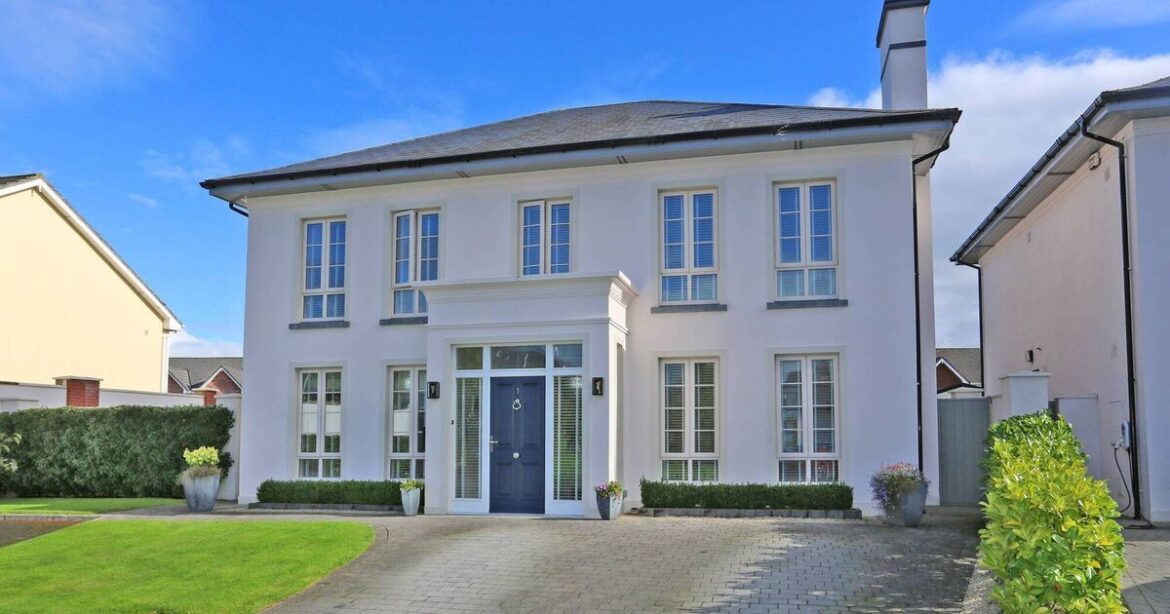 Exclusive Castletroy home offers high-end finish and landscaped garden near top schools Exclusive Castletroy home offers high-end finish and landscaped garden near top schools