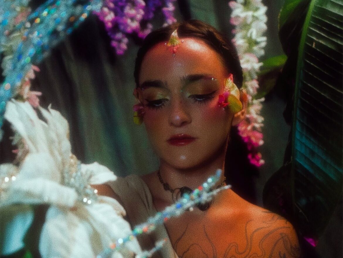 Zingara Delivers Spellbinding Soundscapes On ‘The Magic Garden’ EP Zingara Delivers Spellbinding Soundscapes On 'The Magic Garden' EP