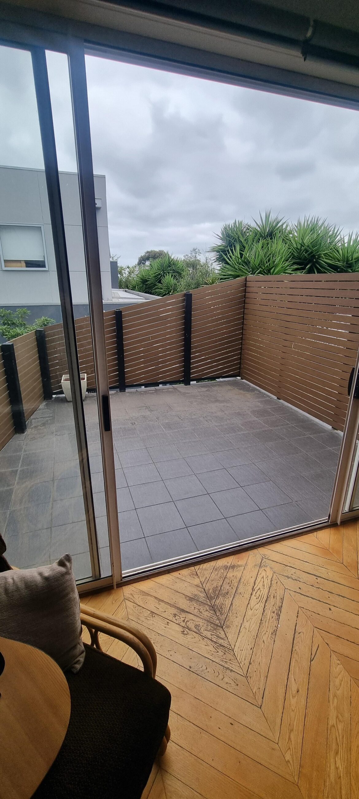 Advice for this balcony area?