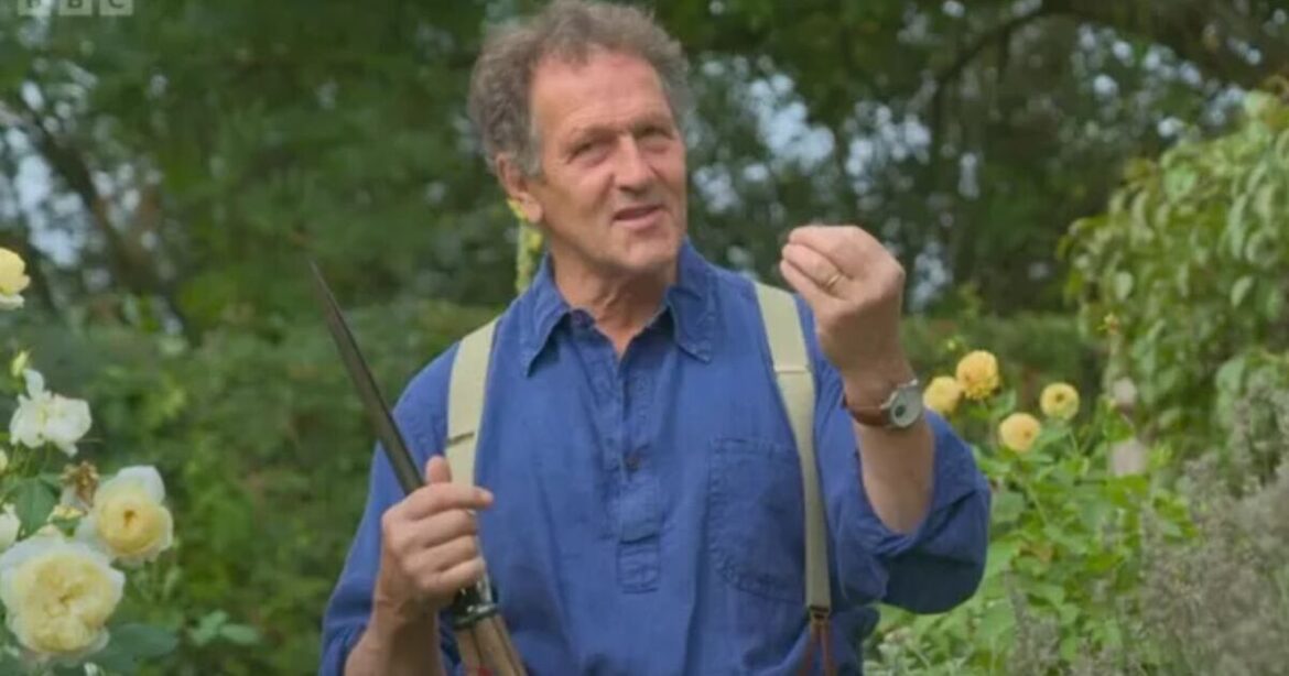 Monty Don issues important announcement after Gardeners’ World pulled off air | Celebrity News | Showbiz & TV