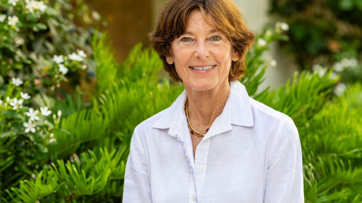 Palm Beach resident digs into sustainable gardening in her new book Palm Beach resident digs into sustainable gardening in her new book