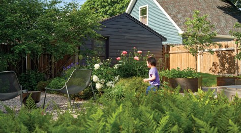 Ji and Tianyu Wu’s daughter running through the Little Garden. Photo by Lauren Gryniewski, Round Three Photography