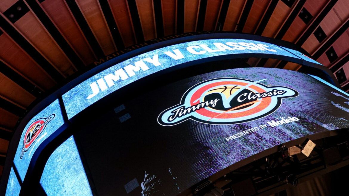 Backboard issue results in delay during BYU-Clemson at Madison Square Garden Apple Store Logo