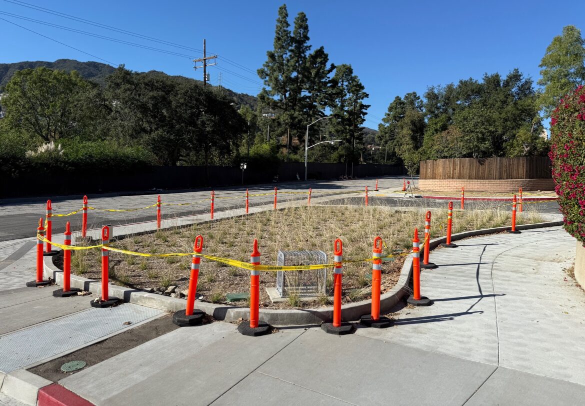Eyes on the Street: Traffic Calming Rain Gardens Nearly Completed in Glendale Eyes on the Street: Traffic Calming Rain Gardens Nearly Completed in Glendale