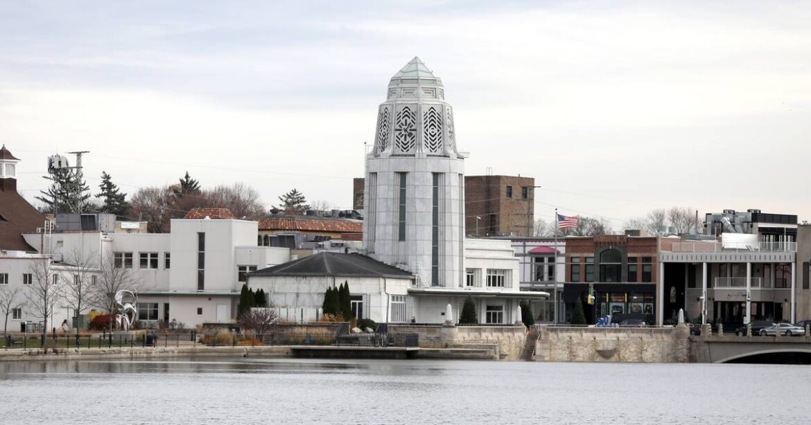 Hilton Garden Inn in St. Charles under new ownership, will host banquets and weddings – Shaw Local Hilton Garden Inn in St. Charles under new ownership, will host banquets and weddings – Shaw Local