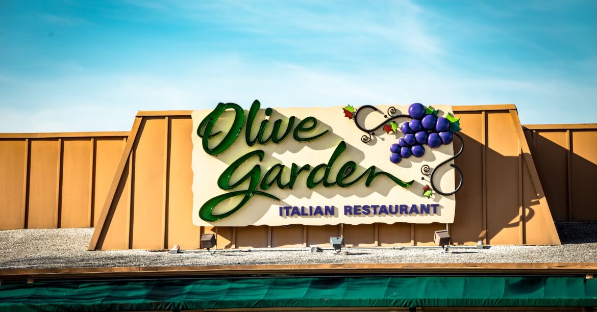 Delivery is working for Olive Garden, but don't expect it on any third-party apps soon