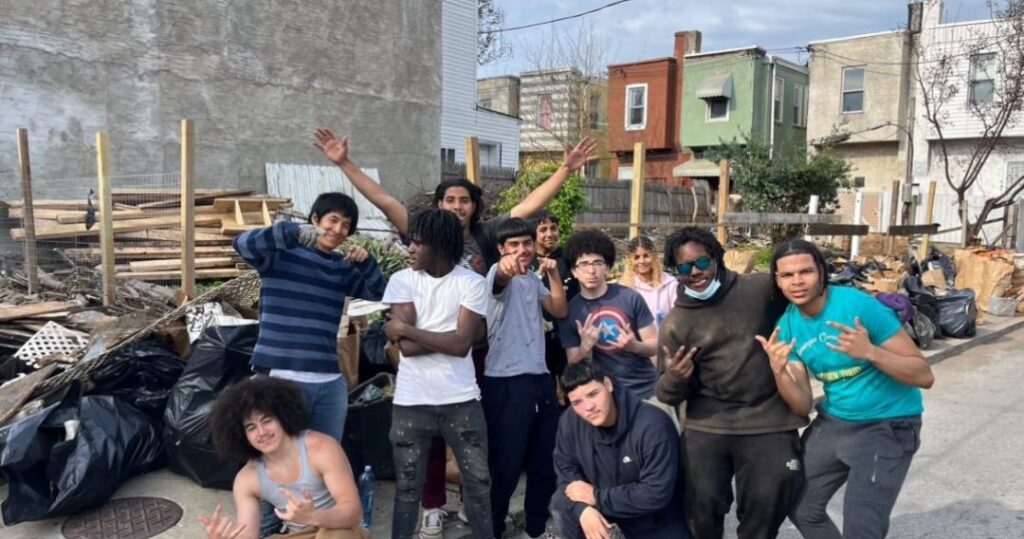 Klean Kensington aims to show how building public gardens combats littering Klean Kensington aims to show how building public gardens combats littering