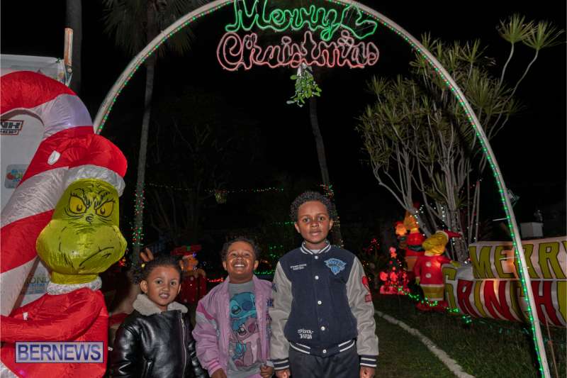 Somers Garden Christmas Wonderland Bermuda Dec 2025 (14)