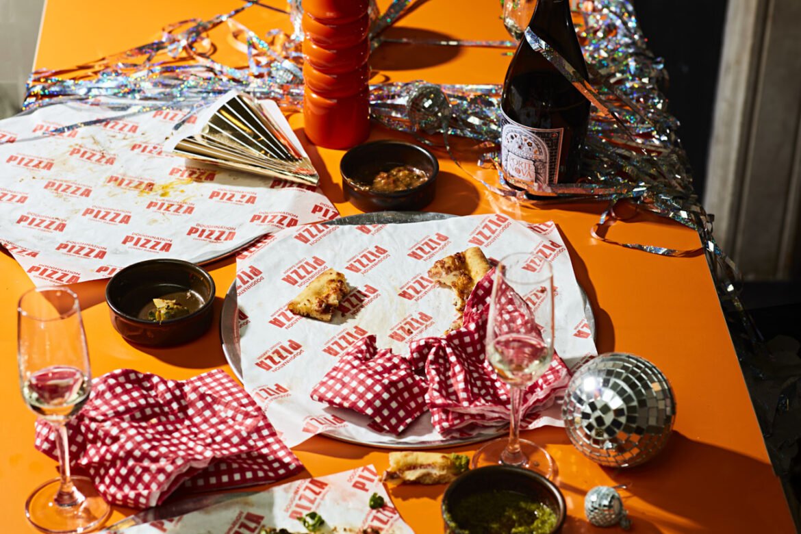 DOUGHNATION LAUNCHES THE ULTIMATE TURKEY CRANBERRY FEAST PIZZA IN COVENT GARDEN DOUGHNATION LAUNCHES THE ULTIMATE TURKEY CRANBERRY FEAST PIZZA IN COVENT GARDEN